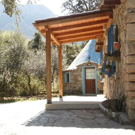 Istei Villa *
